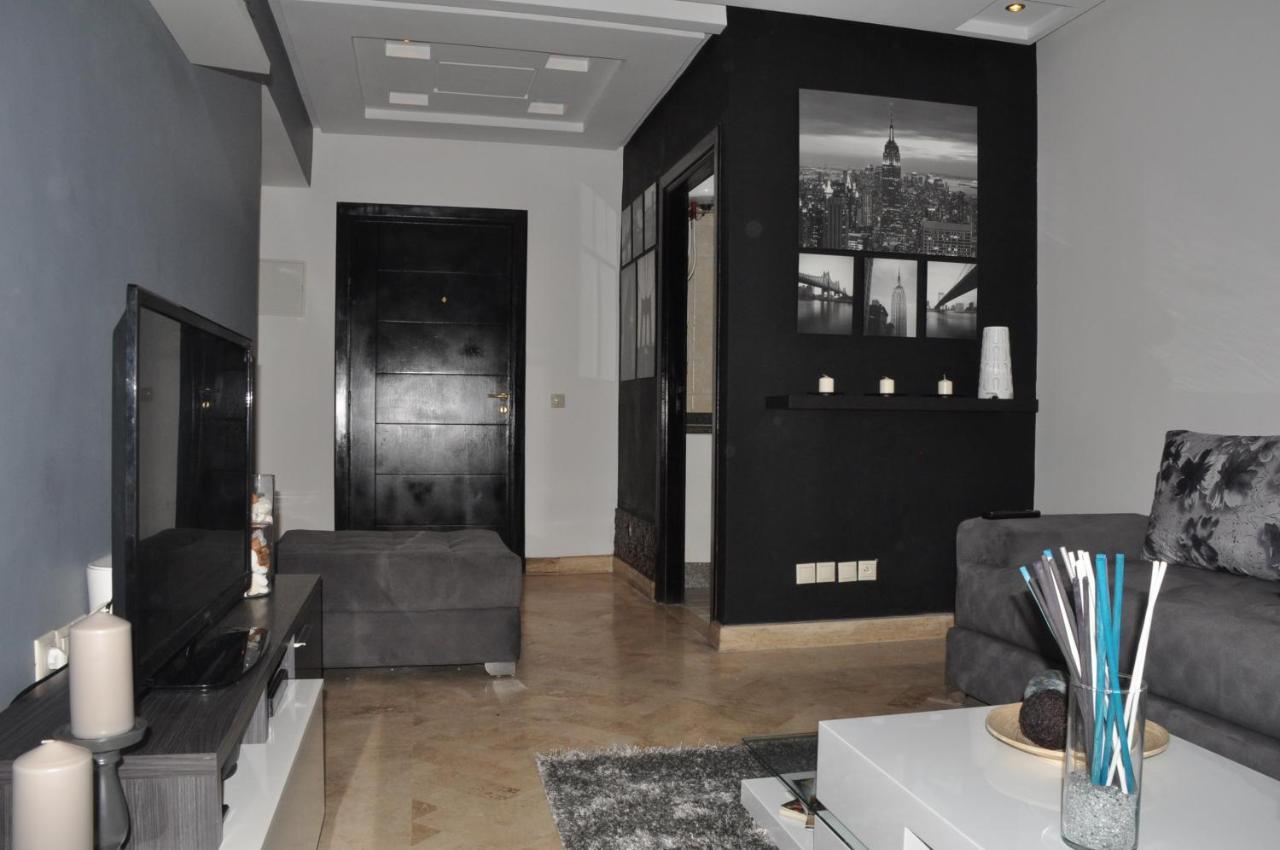 Val Fleuri Apartment With Balcony, الدار البيضاء المظهر الخارجي الصورة