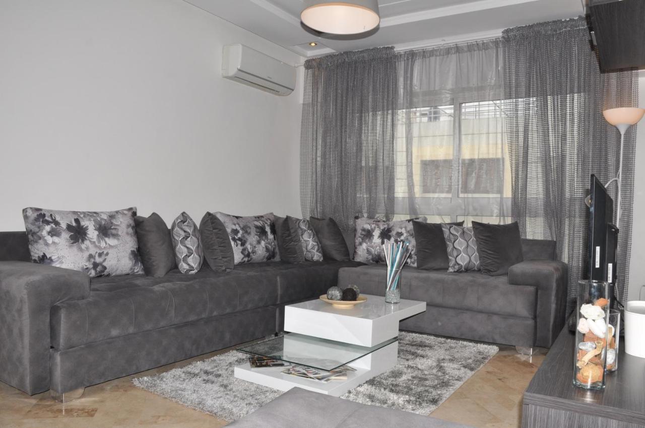 Val Fleuri Apartment With Balcony, الدار البيضاء المظهر الخارجي الصورة