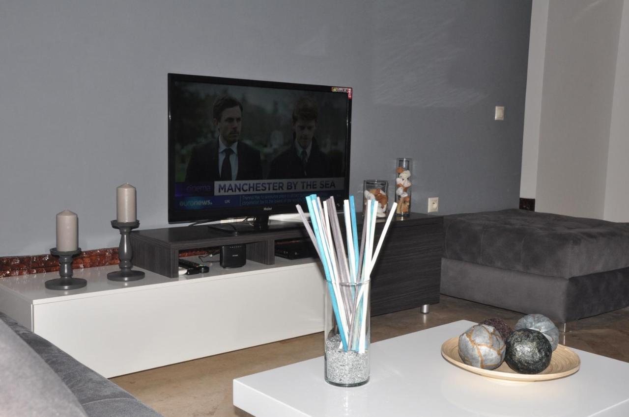 Val Fleuri Apartment With Balcony, الدار البيضاء المظهر الخارجي الصورة